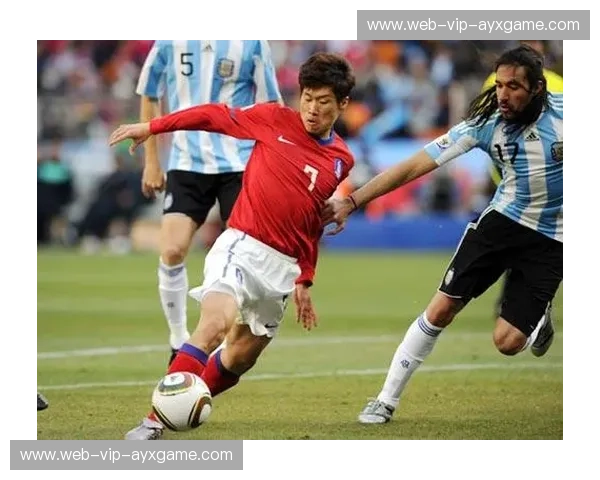 潘帕斯雄鹰与太极虎的对决：一场足球盛宴，一次文化交融